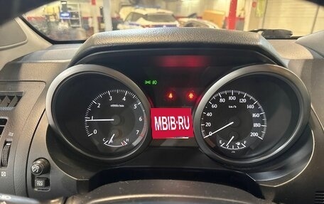 Toyota Land Cruiser Prado 150 рестайлинг 2, 2014 год, 2 950 000 рублей, 12 фотография