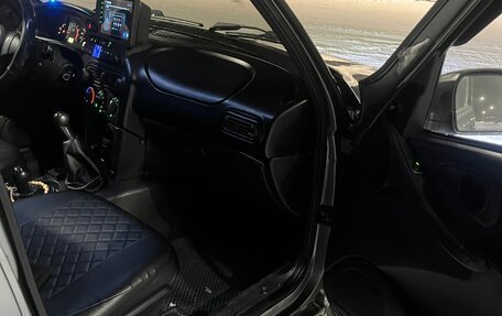 Chevrolet Niva I рестайлинг, 2011 год, 570 000 рублей, 14 фотография