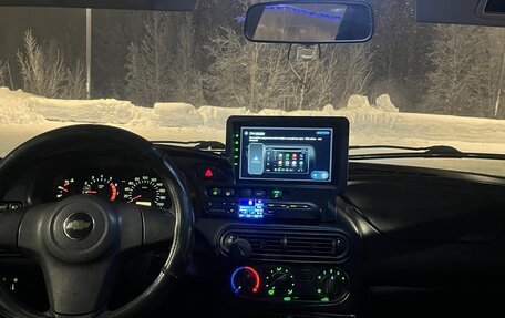 Chevrolet Niva I рестайлинг, 2011 год, 570 000 рублей, 17 фотография