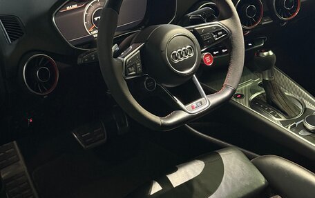 Audi TT RS, 2018 год, 7 100 000 рублей, 27 фотография