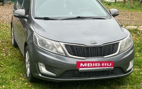 KIA Rio III рестайлинг, 2012 год, 680 000 рублей, 24 фотография