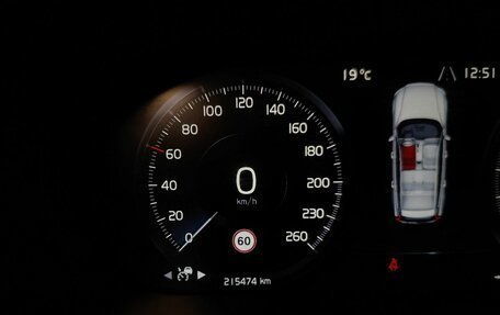 Volvo V60 Cross Country II, 2019 год, 2 597 000 рублей, 18 фотография