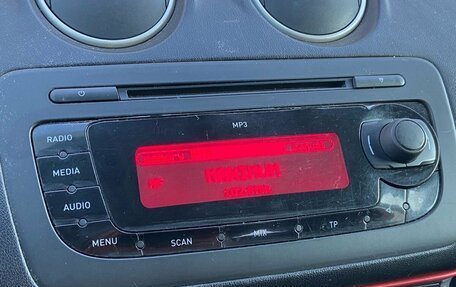 SEAT Ibiza IV рестайлинг 2, 2010 год, 499 000 рублей, 8 фотография