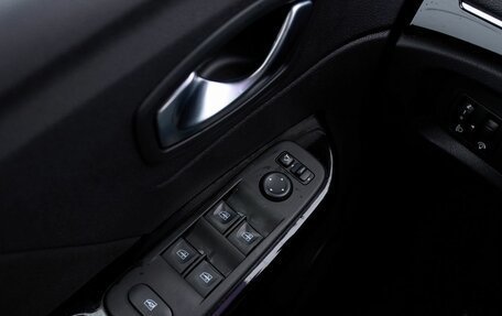 Renault Kaptur I рестайлинг, 2021 год, 1 643 000 рублей, 13 фотография