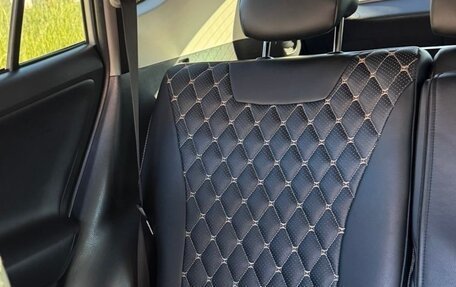 Toyota RAV4, 2013 год, 1 780 000 рублей, 13 фотография