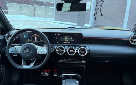 Mercedes-Benz A-Класс AMG, 2020 год, 3 999 999 рублей, 11 фотография
