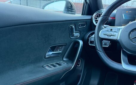 Mercedes-Benz A-Класс AMG, 2020 год, 3 999 999 рублей, 14 фотография