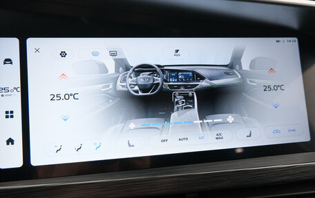 Geely Tugella FY11, 2024 год, 3 989 000 рублей, 16 фотография