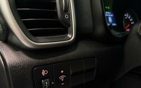 KIA Sportage IV рестайлинг, 2021 год, 2 420 000 рублей, 9 фотография