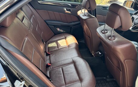 Mercedes-Benz E-Класс, 2012 год, 2 250 000 рублей, 13 фотография