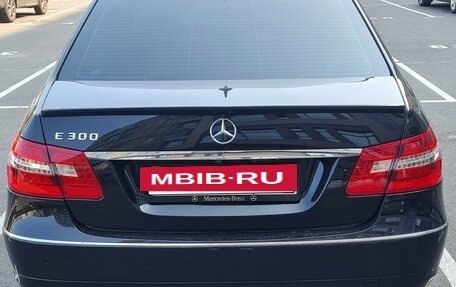 Mercedes-Benz E-Класс, 2012 год, 2 250 000 рублей, 8 фотография