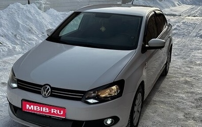 Volkswagen Polo VI (EU Market), 2013 год, 700 000 рублей, 1 фотография