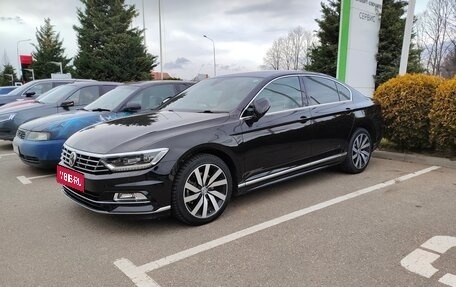 Volkswagen Passat B8 рестайлинг, 2016 год, 2 450 000 рублей, 1 фотография