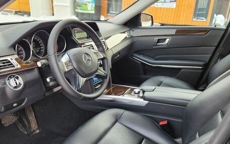 Mercedes-Benz E-Класс, 2013 год, 1 995 000 рублей, 9 фотография