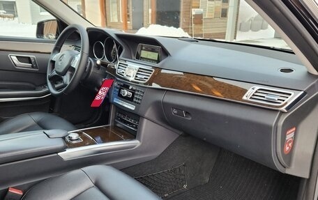 Mercedes-Benz E-Класс, 2013 год, 1 995 000 рублей, 11 фотография