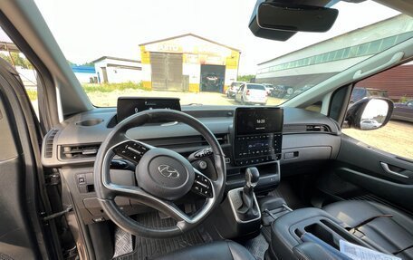 Hyundai Staria, 2021 год, 4 500 000 рублей, 10 фотография