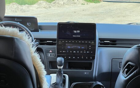 Hyundai Staria, 2021 год, 4 500 000 рублей, 9 фотография