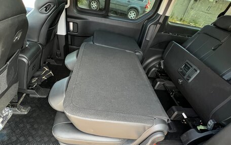 Hyundai Staria, 2021 год, 4 500 000 рублей, 15 фотография