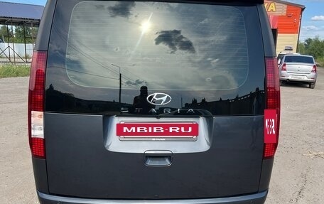 Hyundai Staria, 2021 год, 4 500 000 рублей, 7 фотография