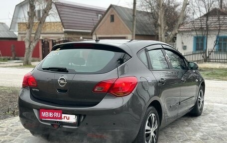Opel Astra J, 2010 год, 685 000 рублей, 5 фотография