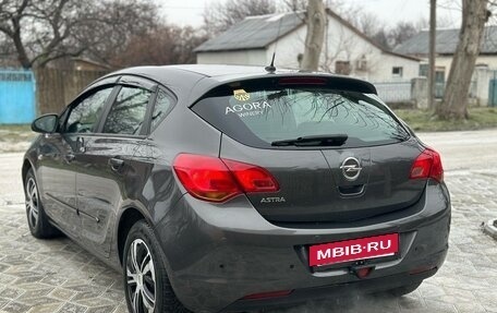 Opel Astra J, 2010 год, 685 000 рублей, 7 фотография