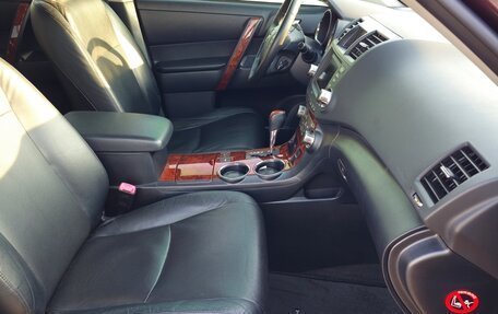 Toyota Highlander III, 2010 год, 2 200 000 рублей, 23 фотография