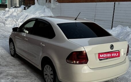 Volkswagen Polo VI (EU Market), 2013 год, 700 000 рублей, 4 фотография