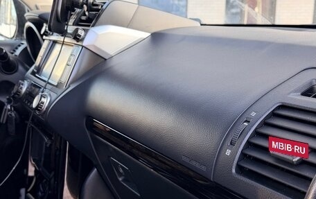 Toyota Land Cruiser Prado 150 рестайлинг 2, 2016 год, 3 450 000 рублей, 9 фотография