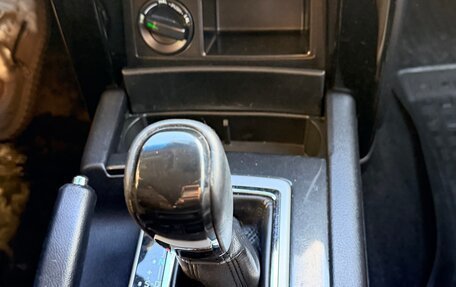 Toyota Land Cruiser Prado 150 рестайлинг 2, 2016 год, 3 450 000 рублей, 11 фотография