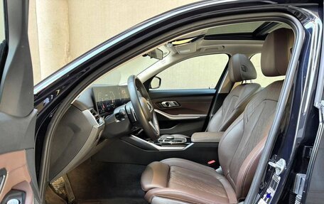 BMW 3 серия, 2023 год, 3 300 000 рублей, 9 фотография