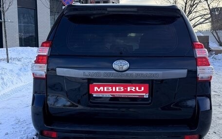 Toyota Land Cruiser Prado 150 рестайлинг 2, 2016 год, 3 450 000 рублей, 2 фотография