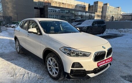 BMW X2, 2021 год, 3 300 000 рублей, 2 фотография