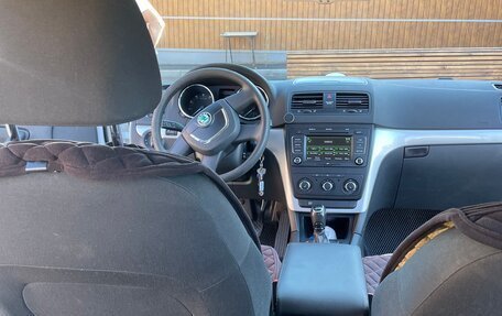 Skoda Yeti I рестайлинг, 2013 год, 580 000 рублей, 16 фотография