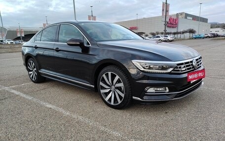 Volkswagen Passat B8 рестайлинг, 2016 год, 2 450 000 рублей, 2 фотография