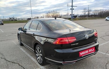 Volkswagen Passat B8 рестайлинг, 2016 год, 2 450 000 рублей, 6 фотография