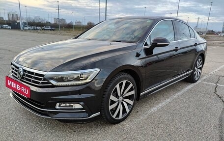 Volkswagen Passat B8 рестайлинг, 2016 год, 2 450 000 рублей, 8 фотография