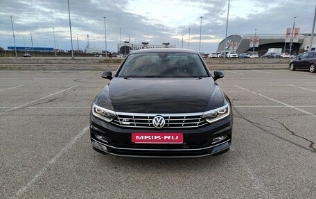 Volkswagen Passat B8 рестайлинг, 2016 год, 2 450 000 рублей, 3 фотография