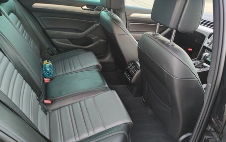 Volkswagen Passat B8 рестайлинг, 2016 год, 2 450 000 рублей, 11 фотография