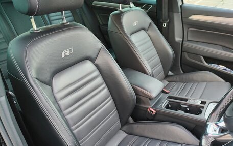 Volkswagen Passat B8 рестайлинг, 2016 год, 2 450 000 рублей, 19 фотография