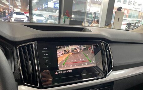 Skoda Kamiq I, 2022 год, 1 930 000 рублей, 10 фотография