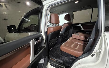 Toyota Land Cruiser 200, 2016 год, 5 500 000 рублей, 13 фотография