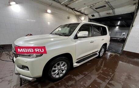 Toyota Land Cruiser 200, 2016 год, 5 500 000 рублей, 16 фотография