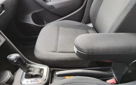 Volkswagen Polo VI (EU Market), 2011 год, 1 000 000 рублей, 9 фотография