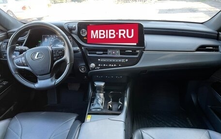 Lexus ES VII, 2024 год, 3 200 000 рублей, 18 фотография