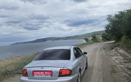 Hyundai Sonata IV рестайлинг, 2005 год, 750 000 рублей, 3 фотография