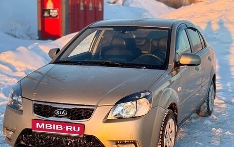 KIA Rio II, 2010 год, 600 000 рублей, 4 фотография