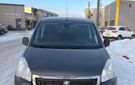 Peugeot Partner II рестайлинг 2, 2021 год, 2 000 000 рублей, 1 фотография