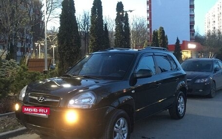 Hyundai Tucson III, 2008 год, 1 100 000 рублей, 2 фотография
