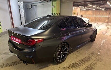 BMW 5 серия, 2017 год, 3 600 000 рублей, 9 фотография