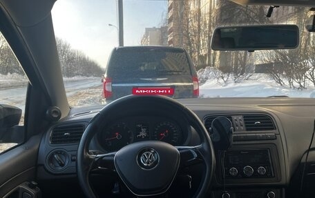 Volkswagen Polo VI (EU Market), 2017 год, 1 200 000 рублей, 5 фотография